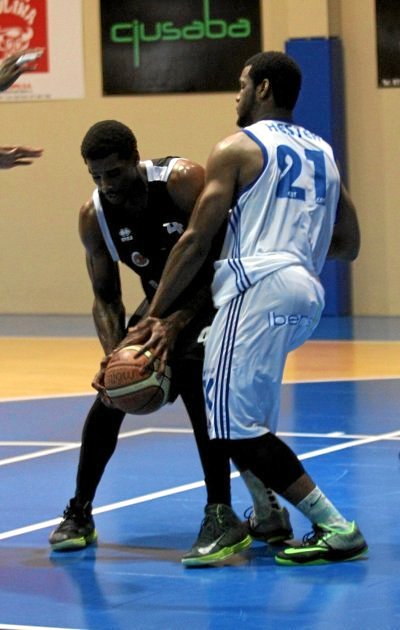 Diari de Tarragona. El CBT se venga del Pla (60-81)