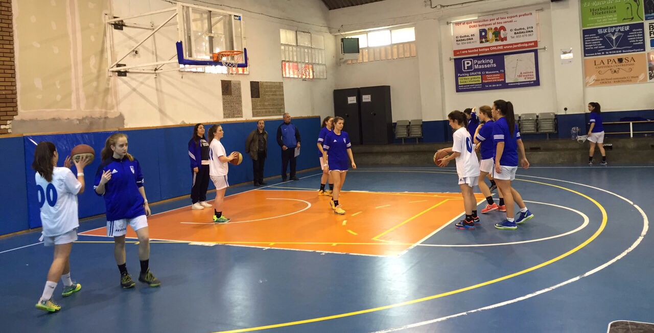 TRIOMF TREBALLAT DEL JFA EN UNA PISTA MÍTICA