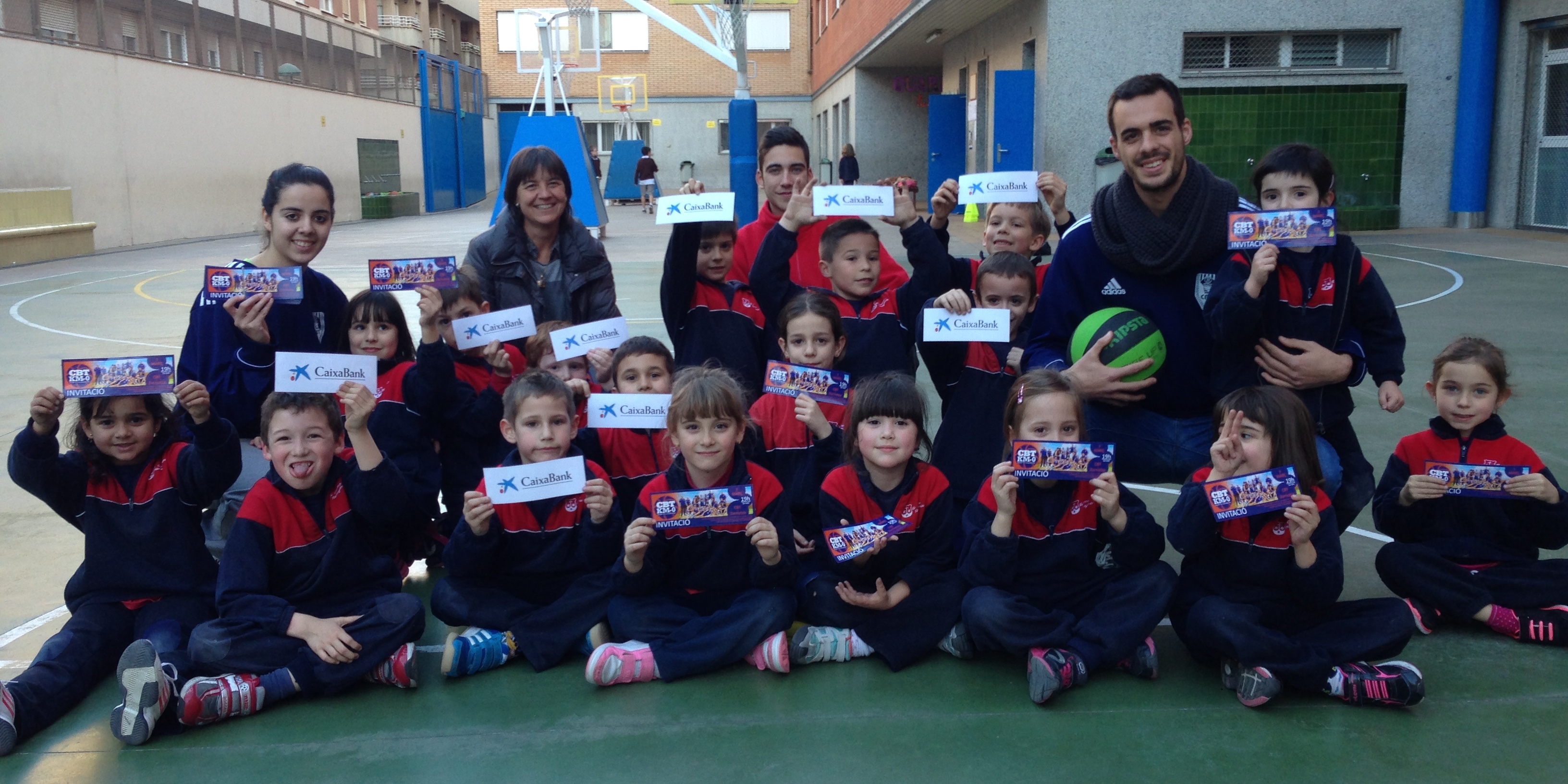 CAIXABANK CONVIDA A LES ESCOLES ALS PARTITS