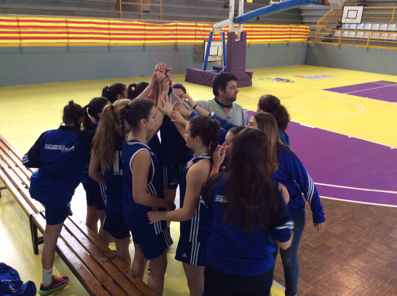 UN CFA TOU EN DEFENSA CAU A MATARÓ