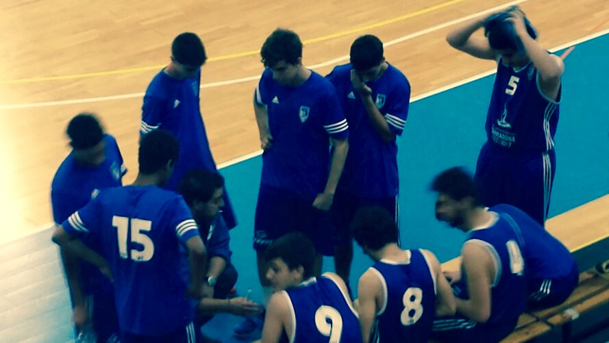 DOBLE VICTÒRIA I LIDERAT PEL JM2B