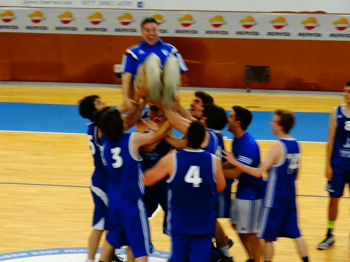 AL SOTS 21 LI HA FALTAT LLIGA!!