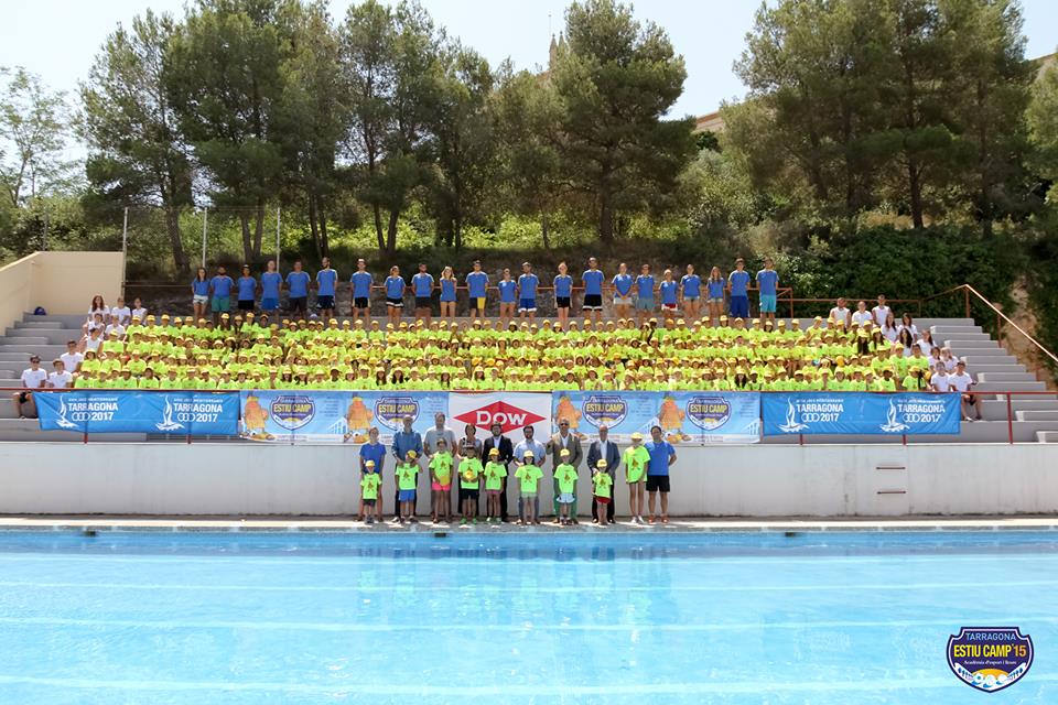ES REALITZA LA FOTO OFICIAL DEL TARRAGONA ESTIU CAMP AMB MÉS DE 240 NENS I NENES