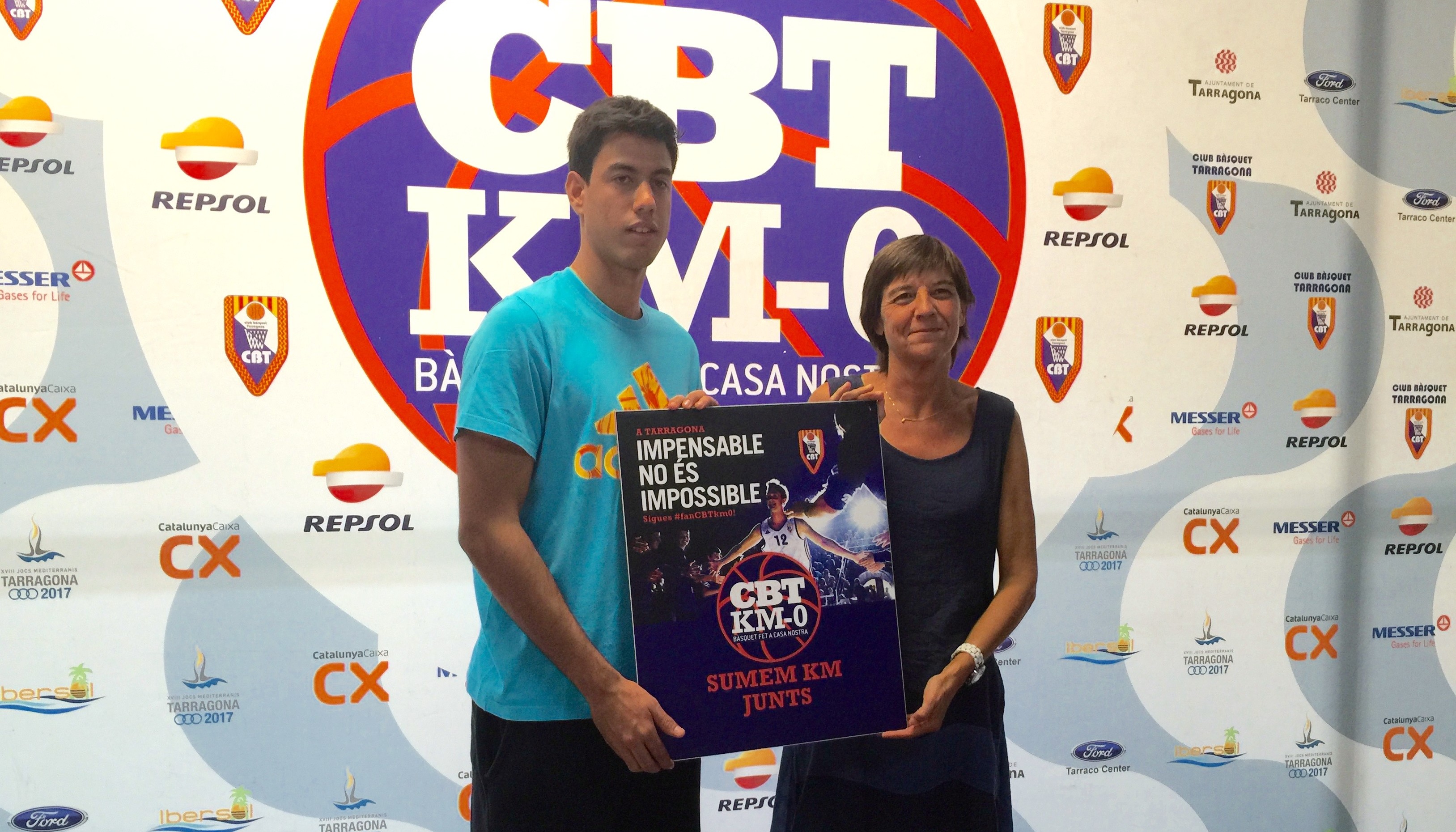 El CBT FA LA PRESENTACIÓ OFICIAL DE DIEGO GALLARDO