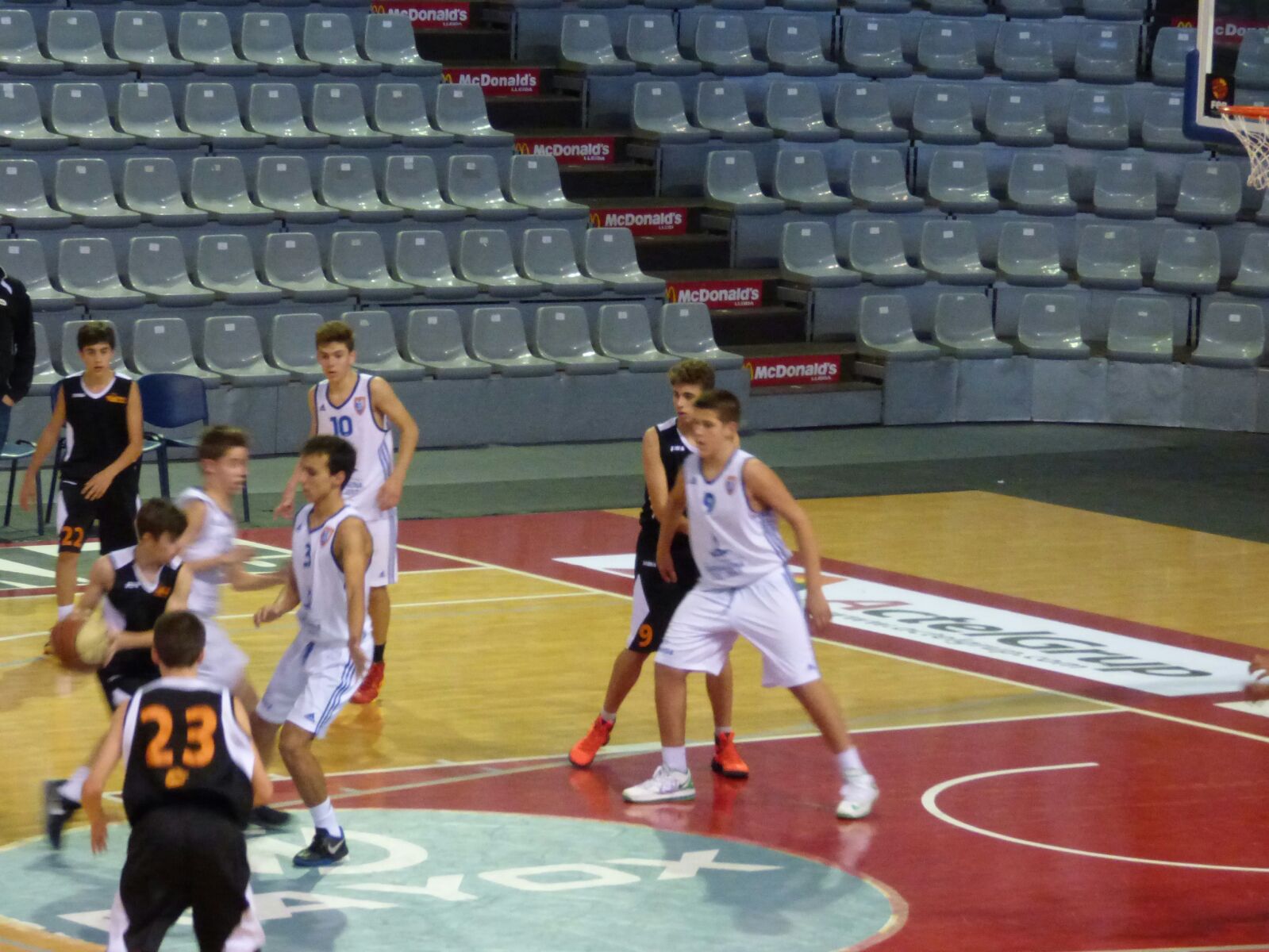 CÒMODA VICTÒRIA DEL CM1