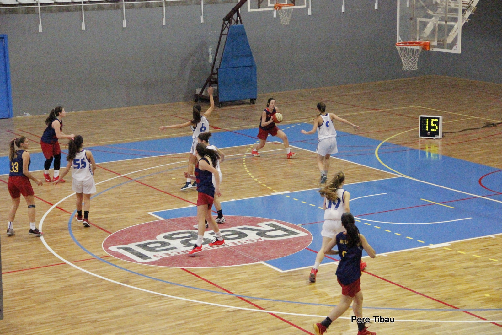 EL TGNA FEM BQ JUNIOR NO DONA SIMPTOMES DE MILLORA