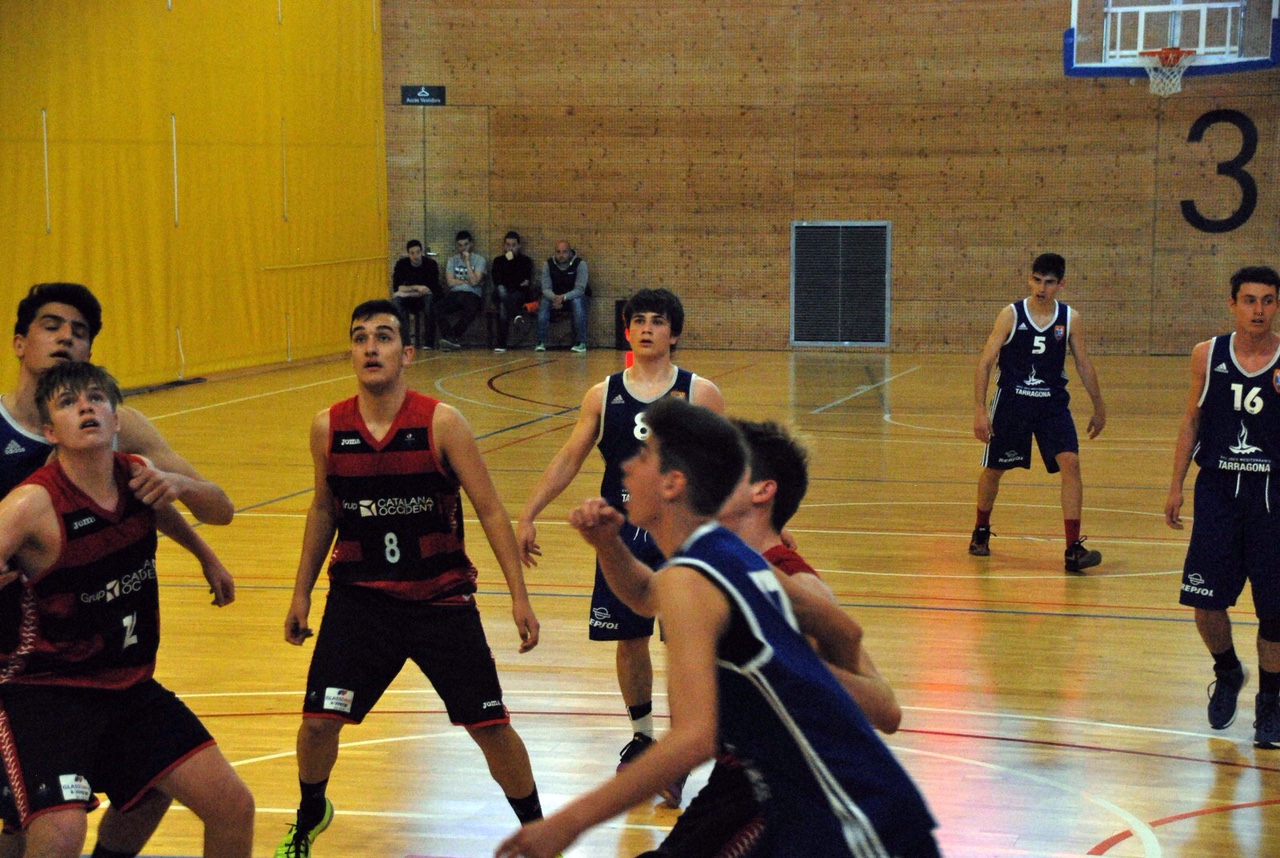 NOVA VICTÒRIA DEL CMA