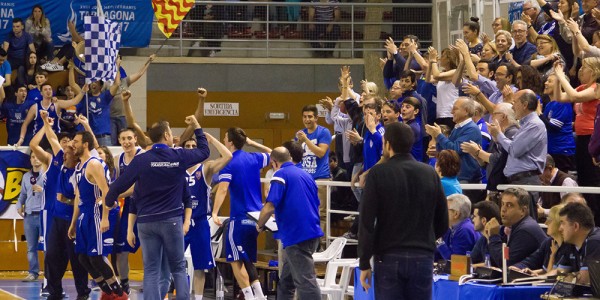 2Berni celebrando la victoria ante su público