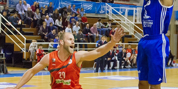 46 Orion frente a Stone