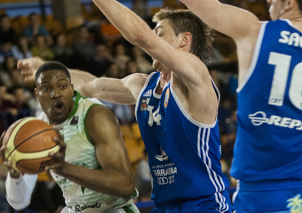 ARABERRI S’IMPOSA EN EL PRIMER PARTIT DE SEMIFINALS