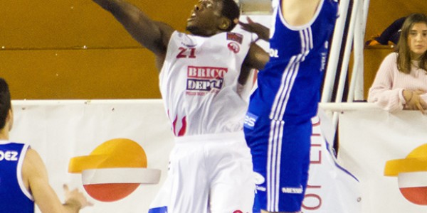 Rowell superando a Salvo