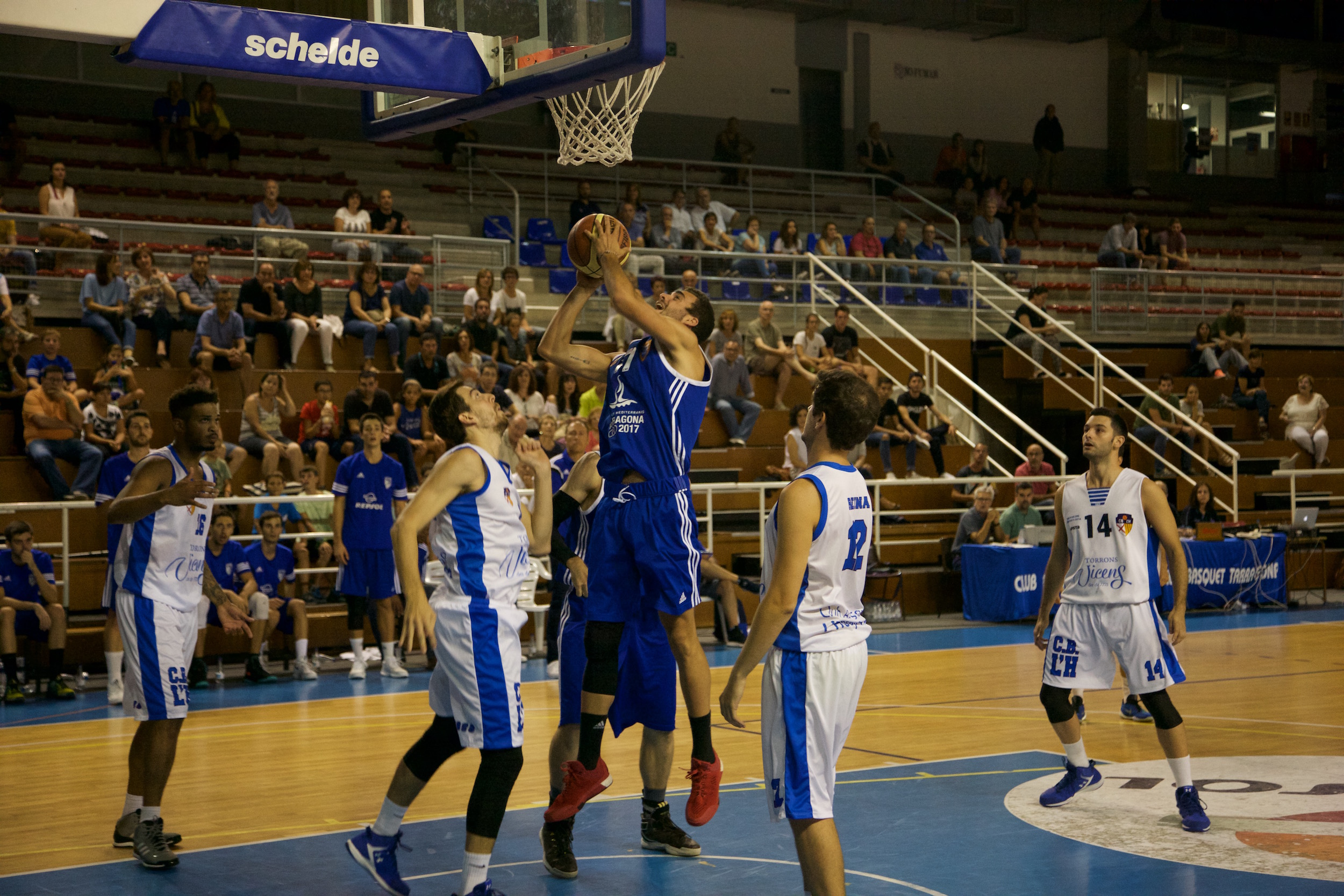 VICTÒRIA INSUFICIENT