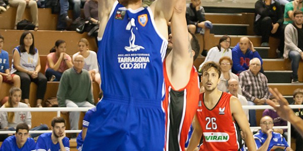 ferran-torres-entrando-a-aro-pasado