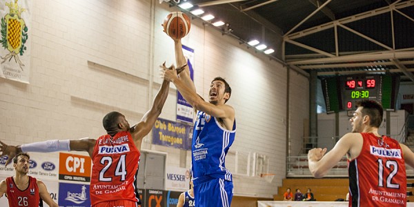 lanzamiento-de-nil-sabata-ante-tyron