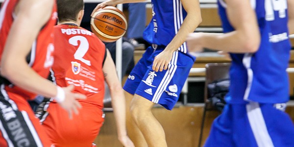 dani-martinez-buscando-un-pase