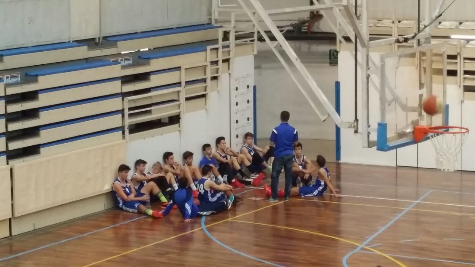 EL CM1 TORNA A GANYAR LLUNY DEL SERRALLO