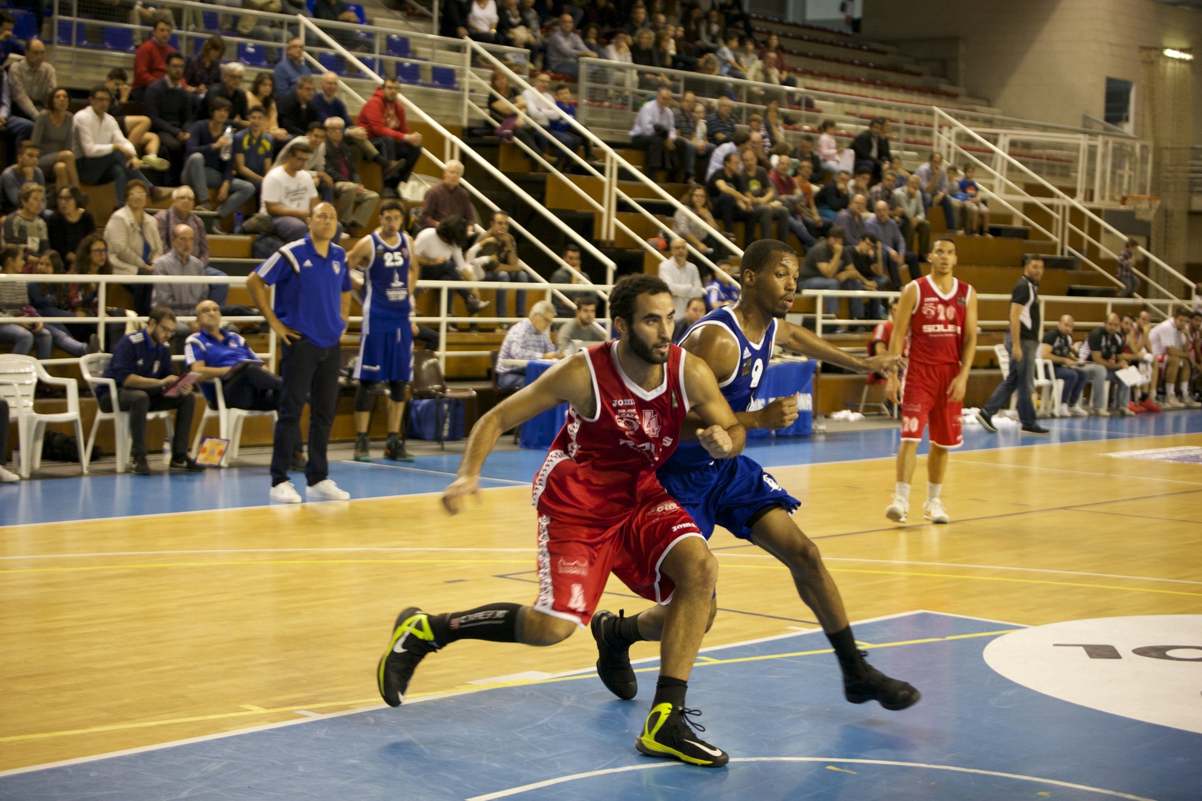 EL CBT ES RETROBA AMB LA VICTÒRIA I JA GUANYA AL SERRALLO