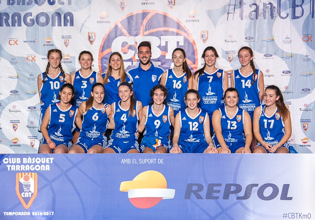 EL CFB CAU CONTRA EL CAMBRILS EN UNA MALA SEGONA PART