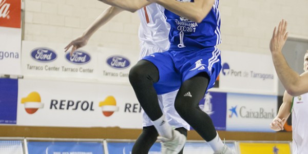 falzon-cometiendo-personal-ante-la-entrada-de-dani-martinez