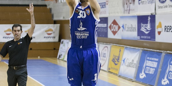 Triple de Jose Luis Gonzalez