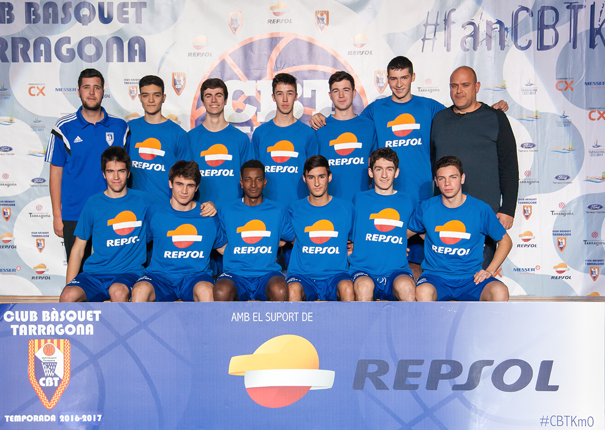 EL JÚNIOR DE PRIMER ANY REP AL SEGON CLASSIFICAT