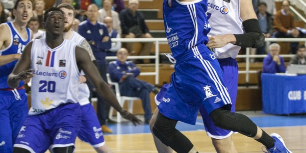 Entrada a canasta de David Fernandez