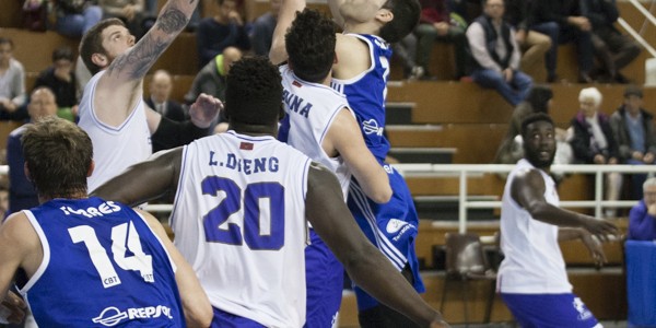 Entrada de David Fernandez ante Medina