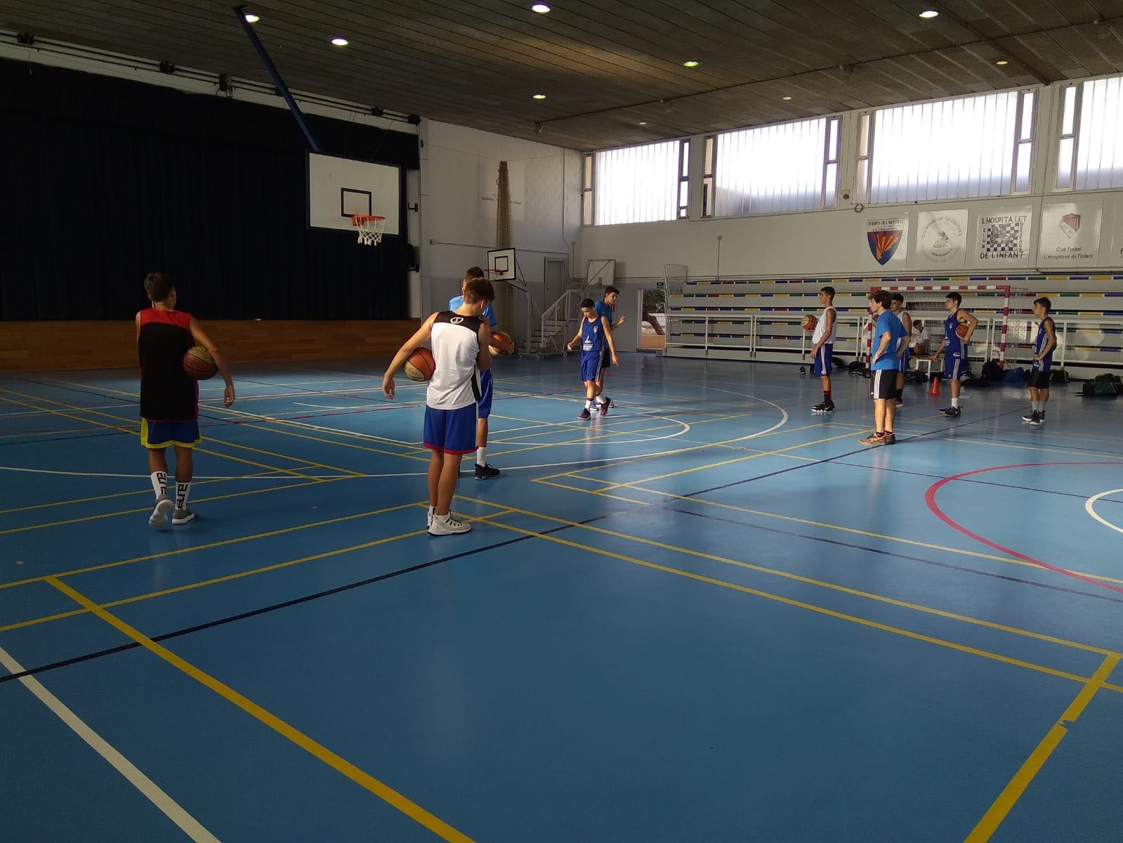 ELS EQUIPS DE LA BASE REALITZEN L’STAGE A L’HOSPITALET DE L’INFANT