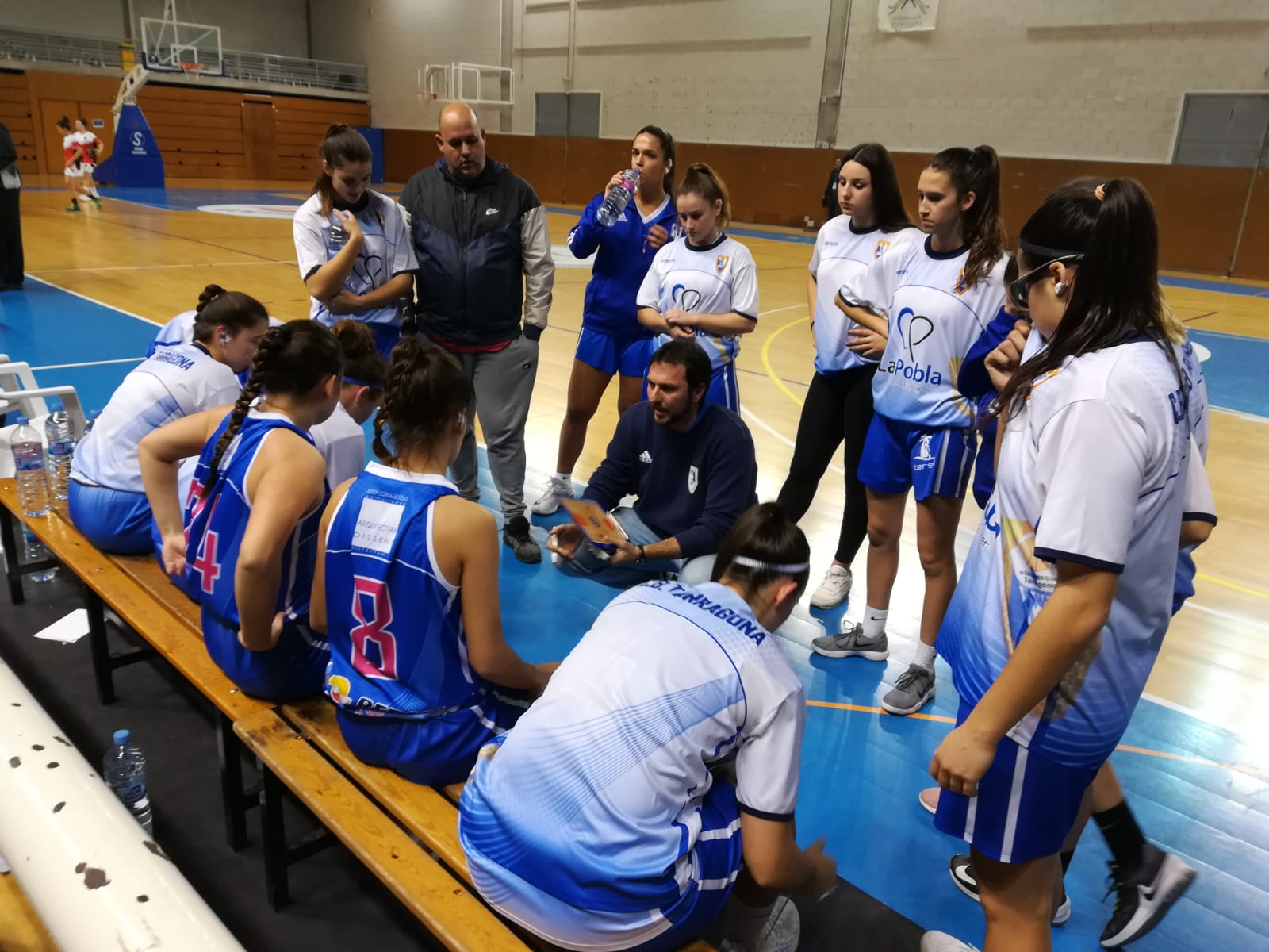 UNA GRAN POBLA CBT NOQUEJA AL BÀSQUET TERESIANES