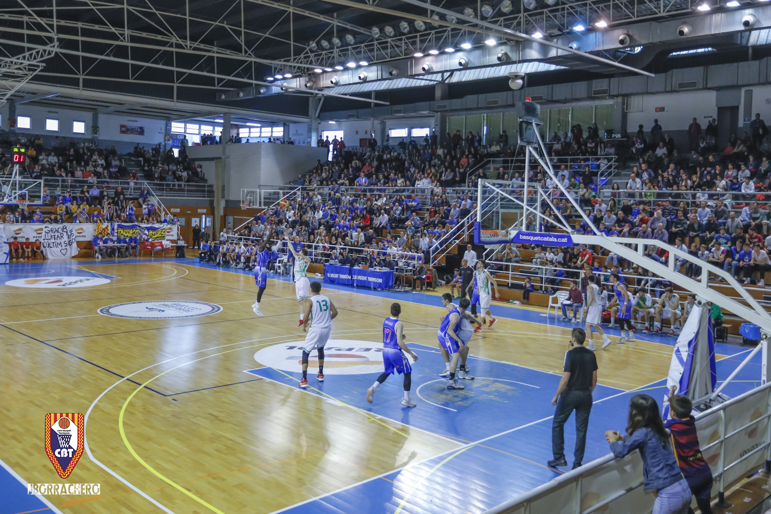 L’HORA DEL SERRALLO