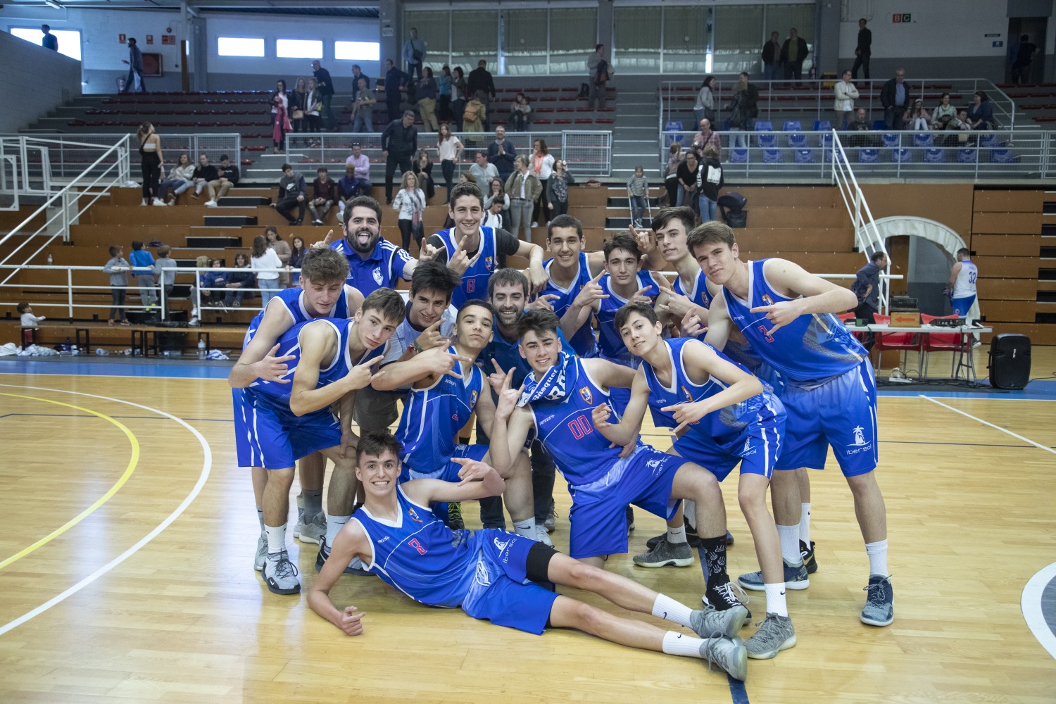 CARA I CREU A LES FASES DE PERMANÈNCIA A PREFERENT