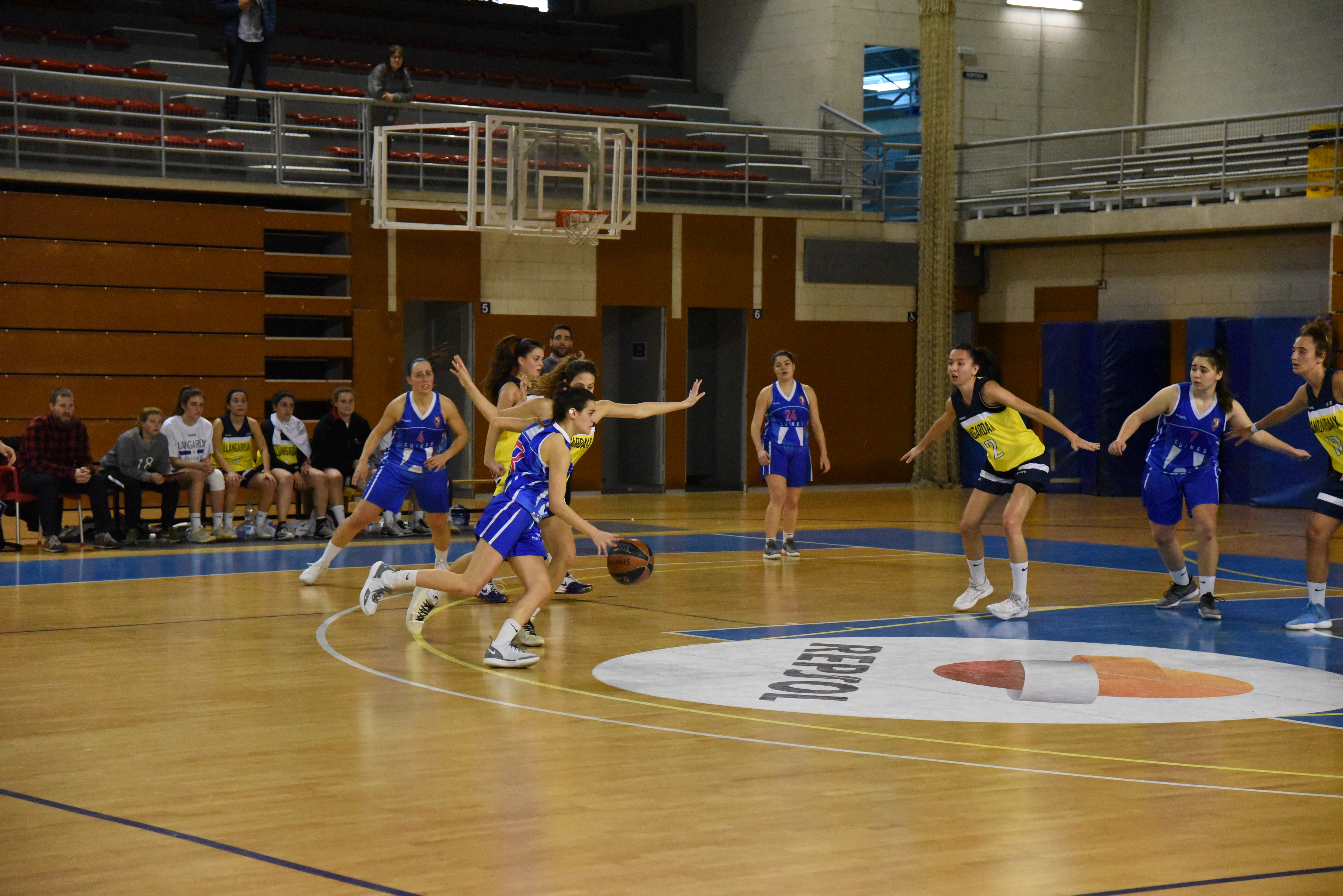 EL SÈNIOR FEMENÍ COMENÇA LA LLIGA
