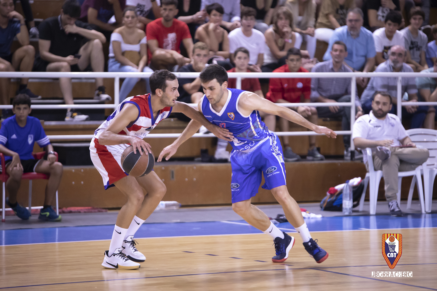 LES MILLORS DEFENSES, CARA A CARA