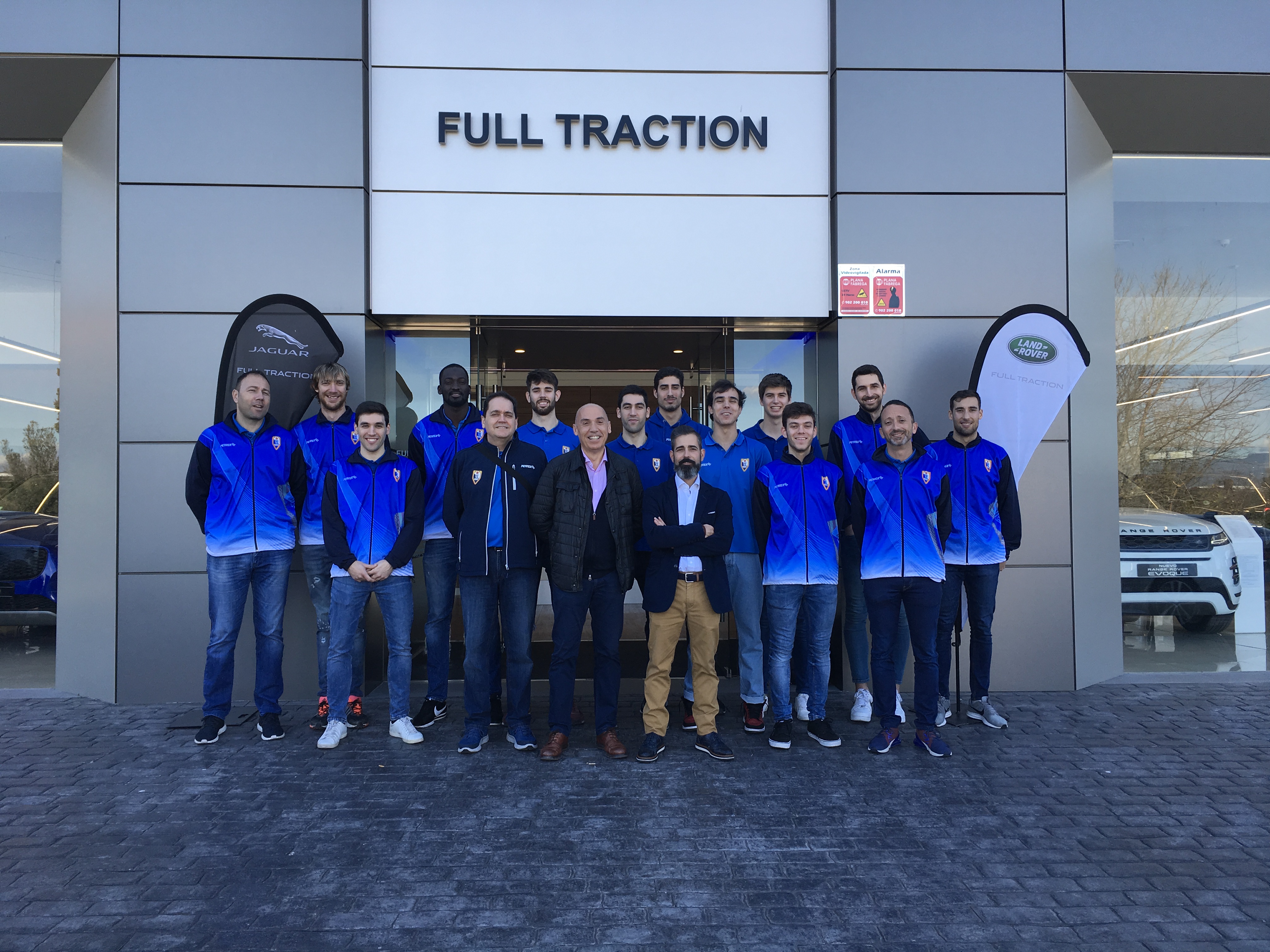 FULL TRACTION SEGUEIX AL COSTAT DEL CBT