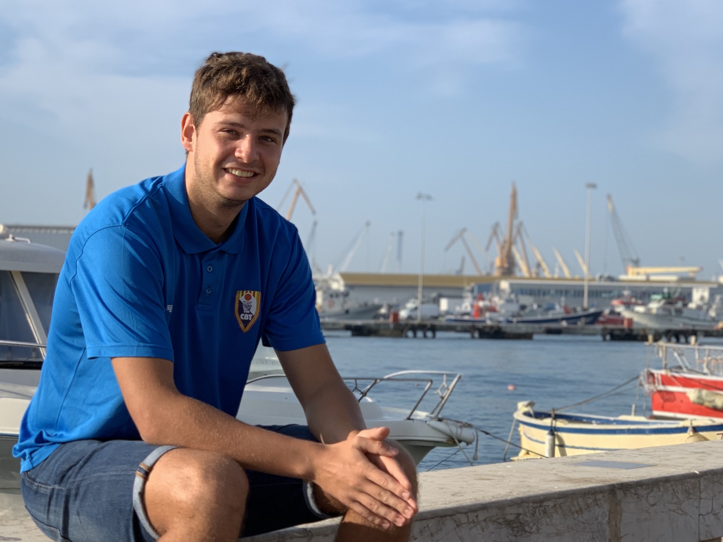 Entrevista a Pol Roset: “Cal insistir en la tècnica individual per a seguir dotant als jugadors de recursos”