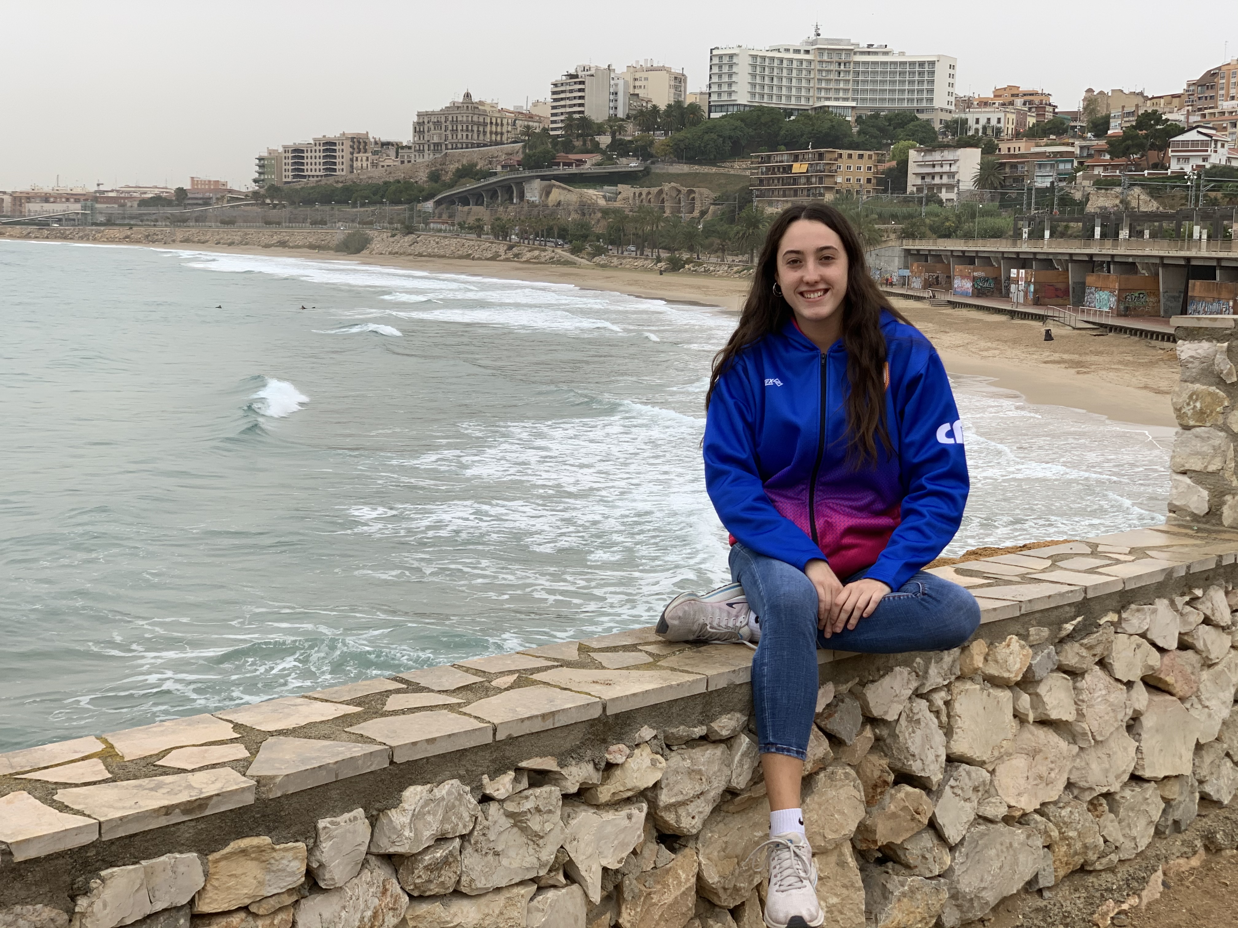 Entrevista a Teresa Guirao: “Quan alguna cosa t’agrada no importa el temps que hi dediques. El bàsquet ho compensa tot”