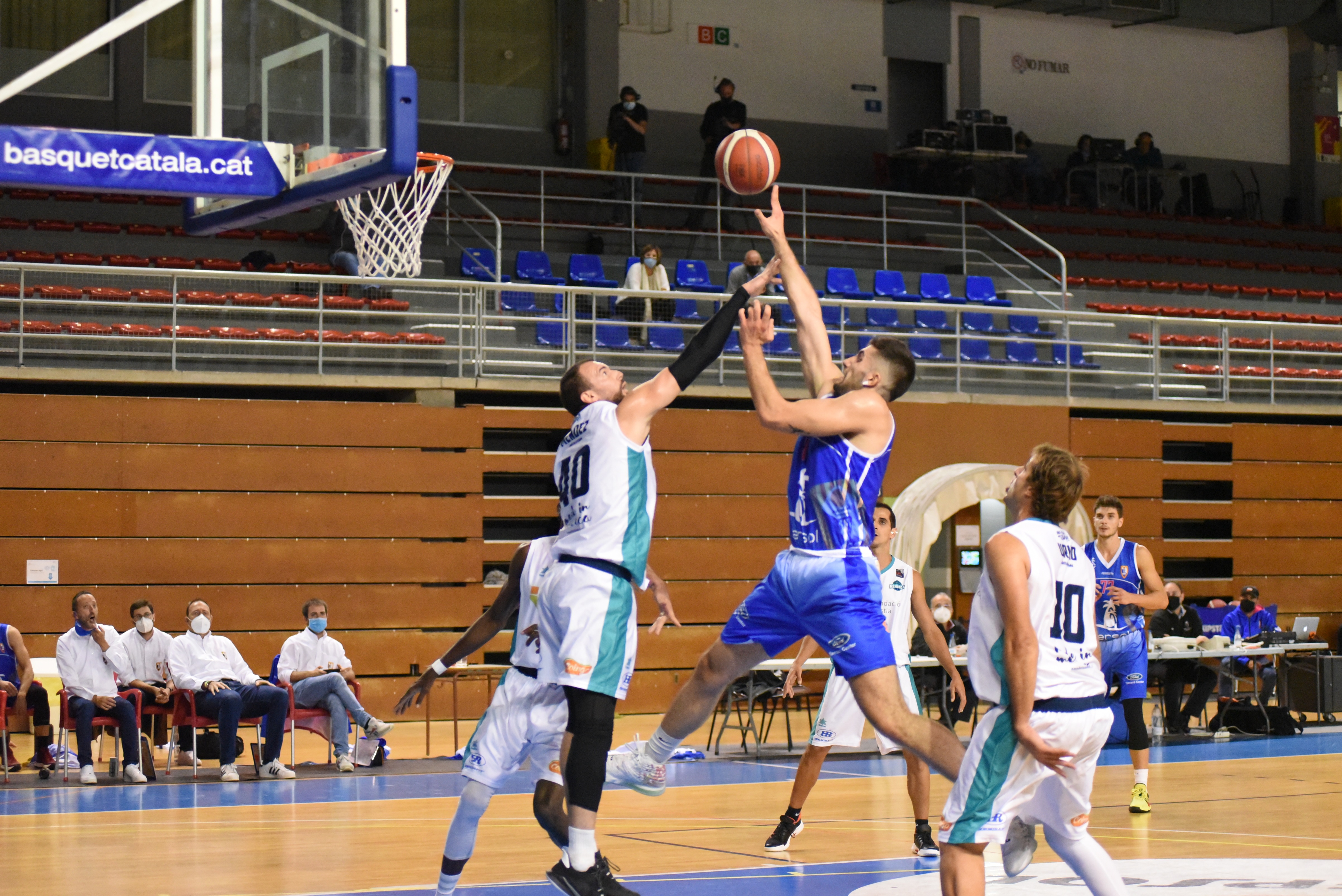 IBERSOL CBT 49 – 83 BÀSQUET MENORCA