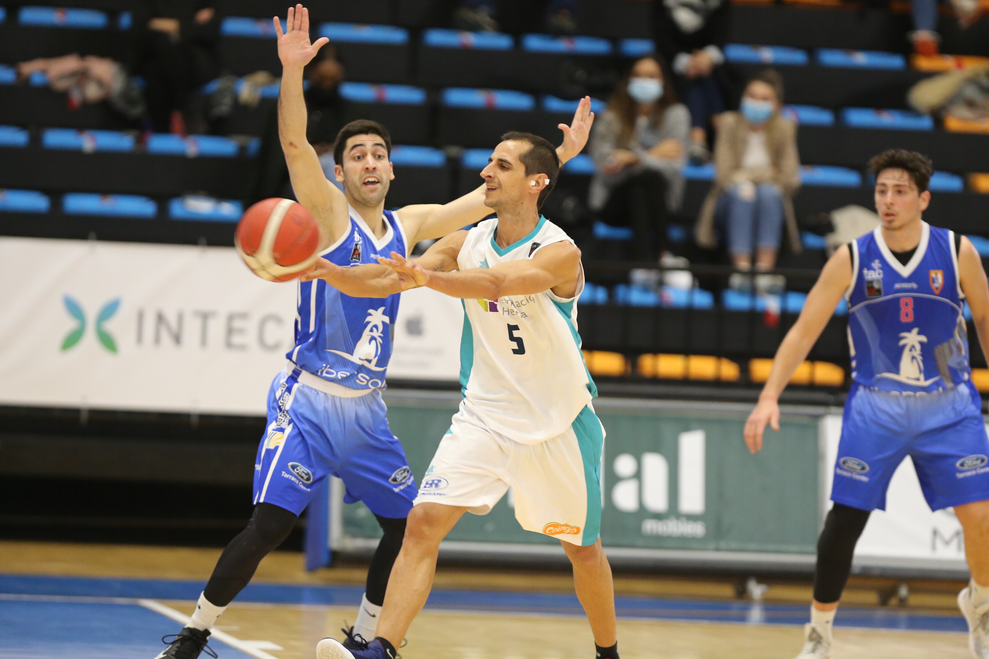 BÀSQUET MENORCA 77 – 73 IBERSOL CBT