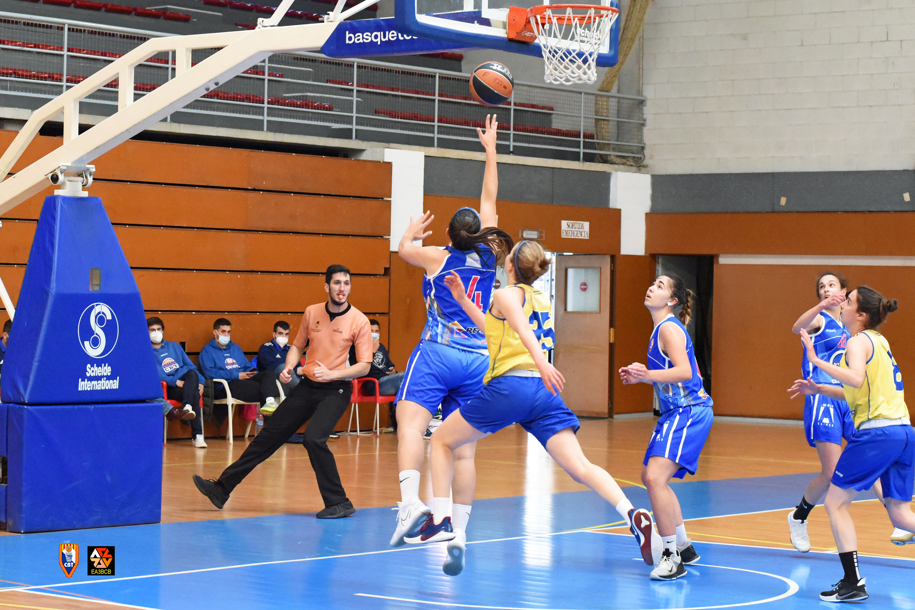 EL VOLVO CBT TORNA AL CAMÍ DE LA VICTÒRIA