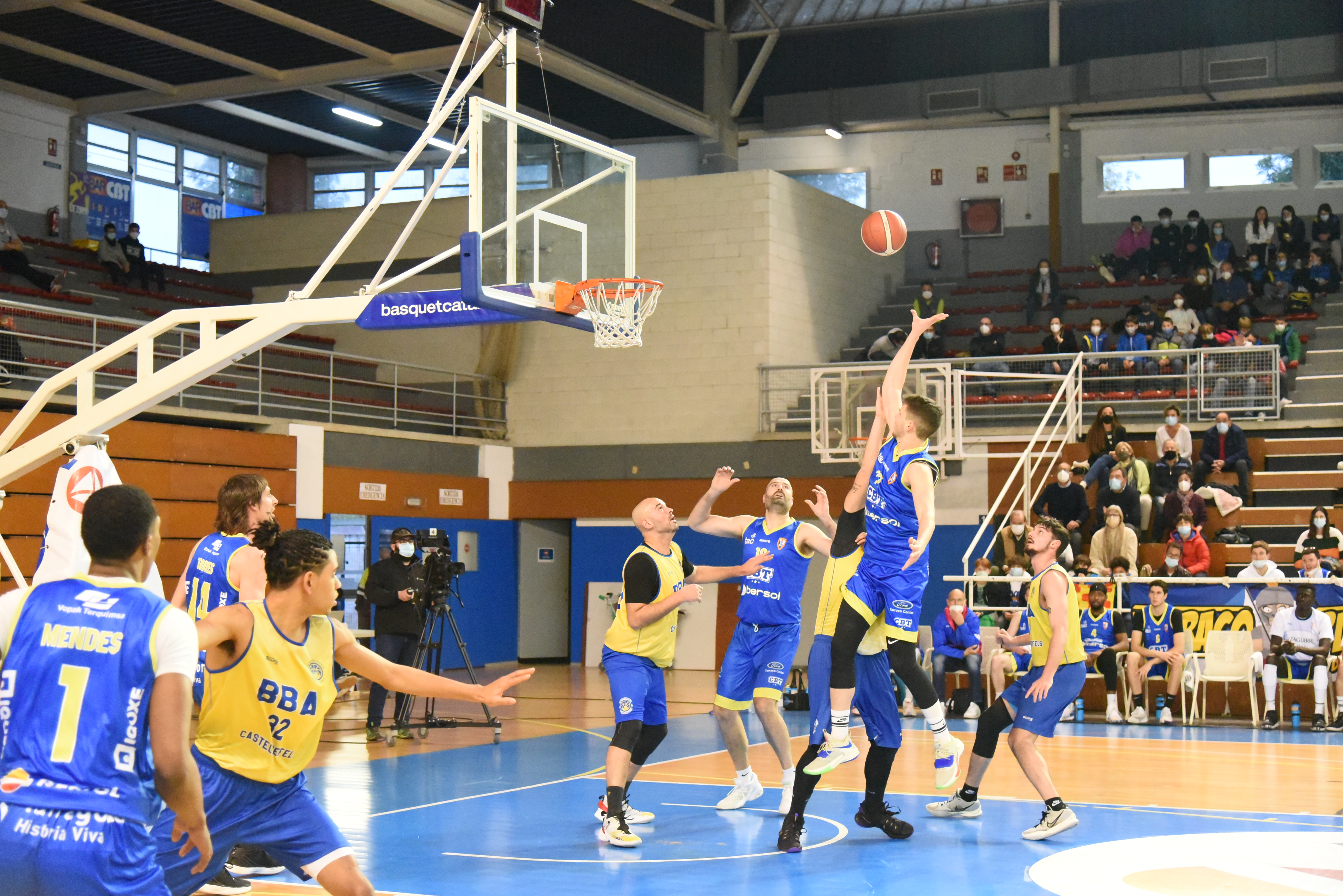 DERROTA AL SERRALLO DAVANT EL BBA CASTELLDEFELS PER 62- 68