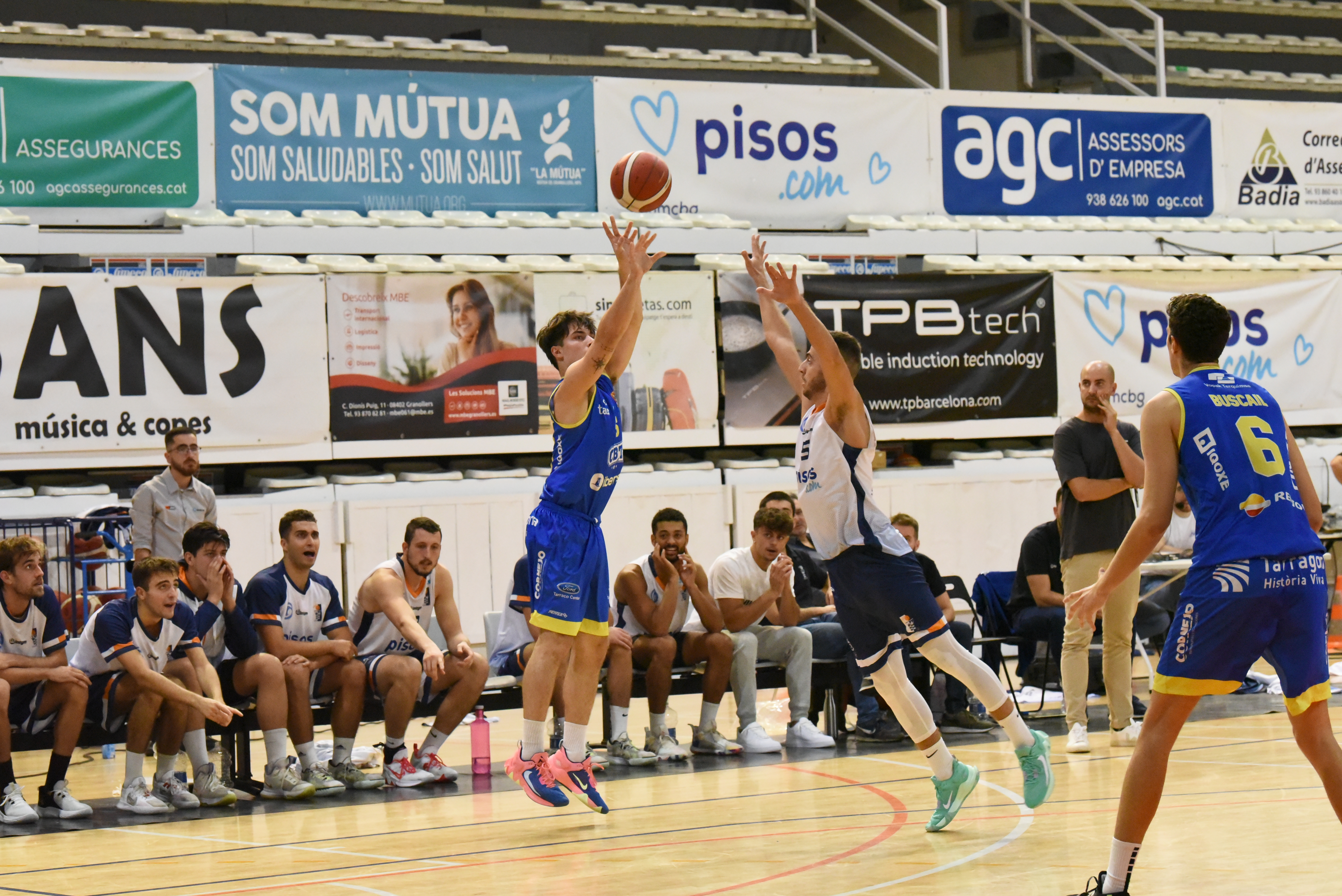DERROTA DE L’IBERSOL CBT DAVANT EL CB GRANOLLERS PER 75 A 73