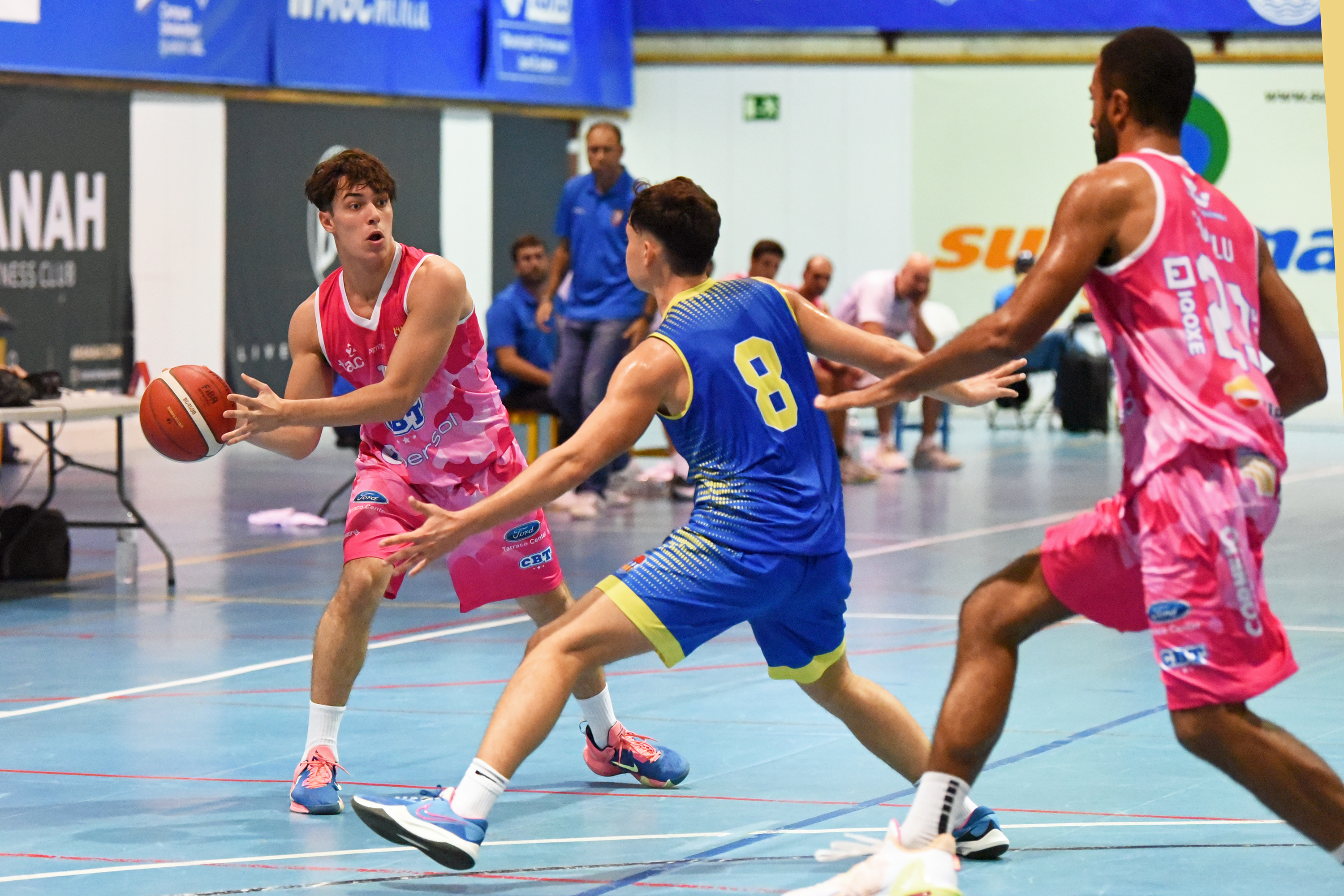 PARTIT COMPLICAT AL SERRALLO