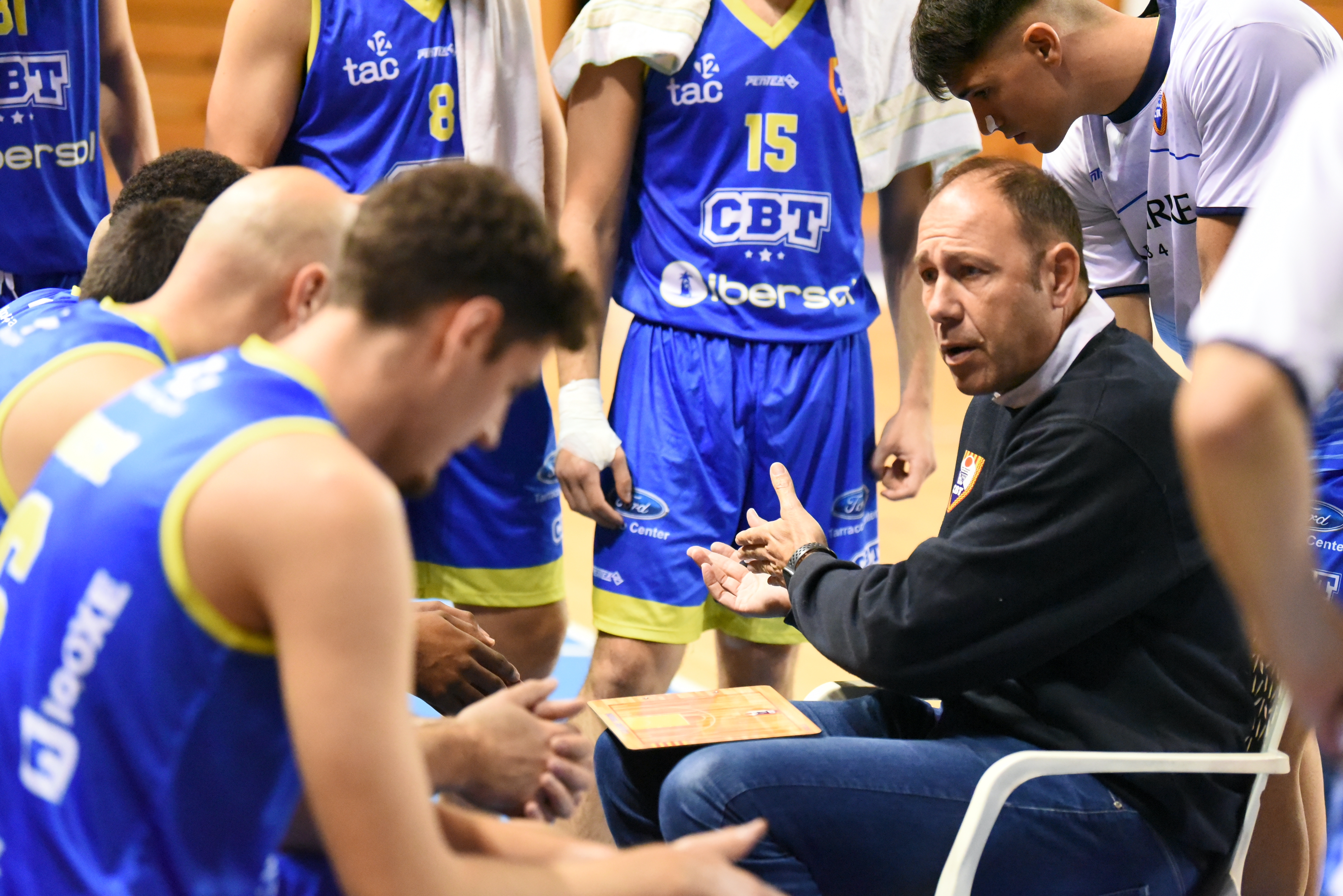 DERROTA PREOCUPANT AL SERRALLO