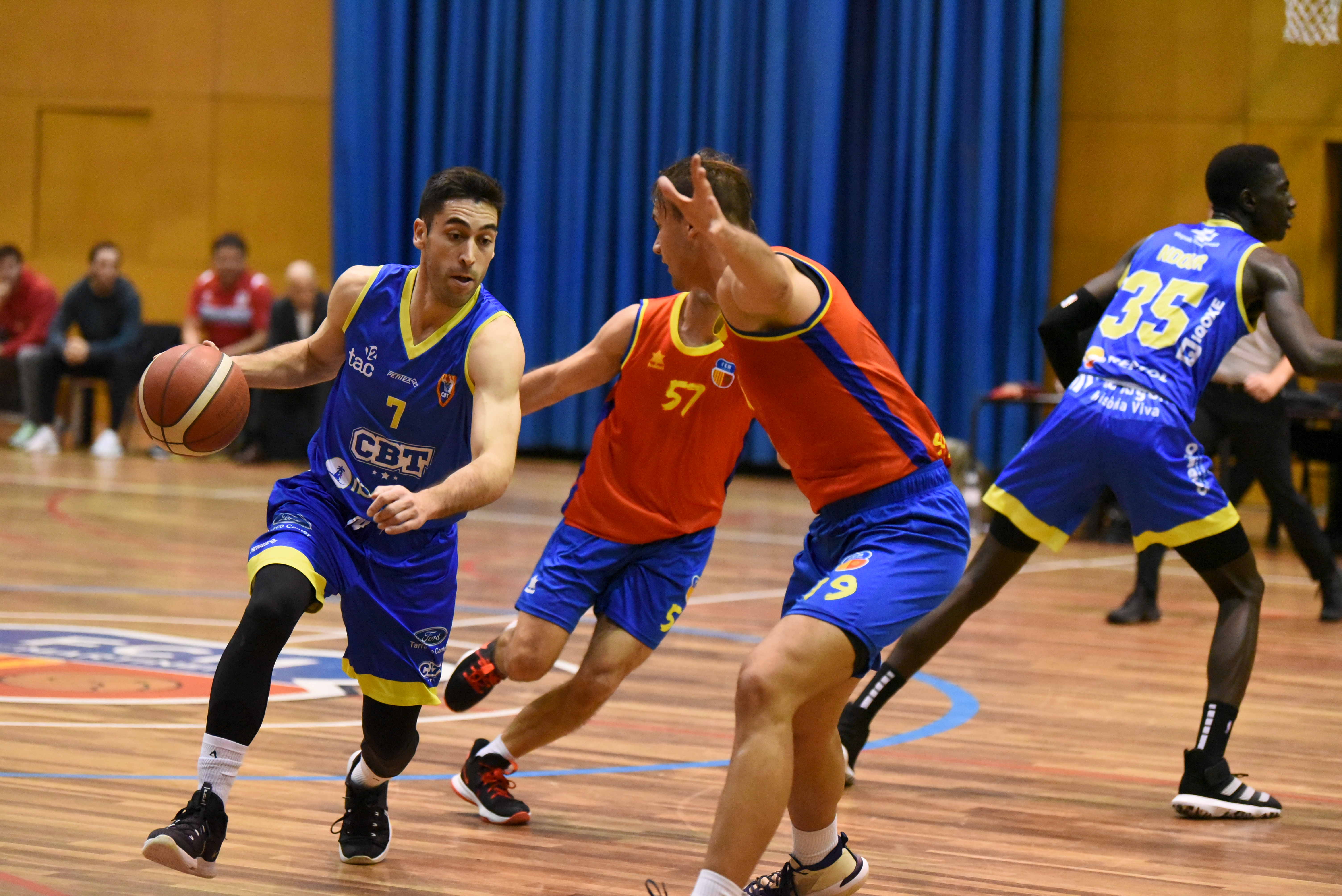 VICTÒRIA AL GUINARDÓ I CINQUENA CONSECUTIVA (70-82)