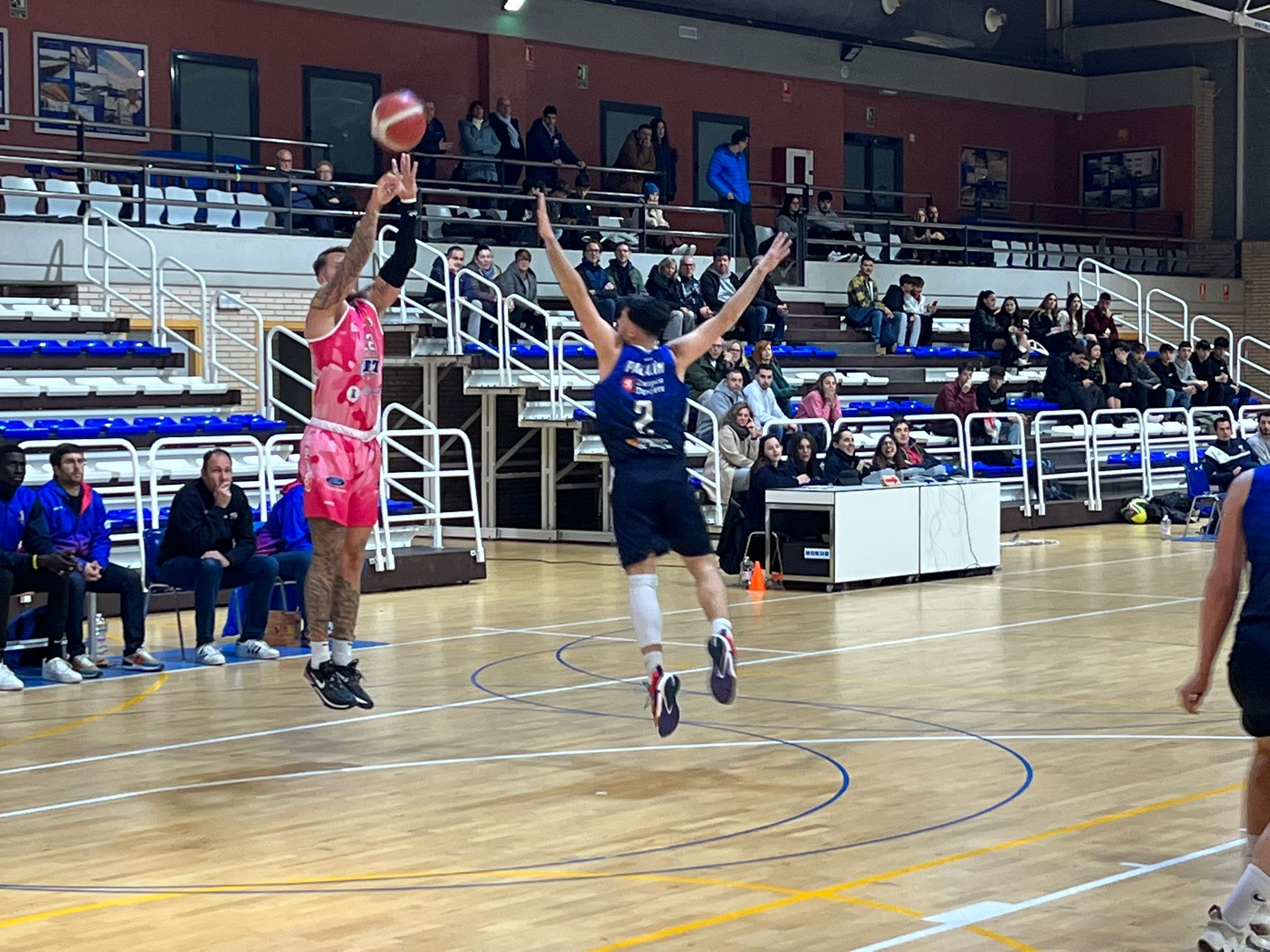 VALUOSA VICTÒRIA A DOMICILI DE L’IBERSOL CBT (58-64)